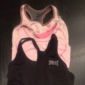 Sports bra bundle